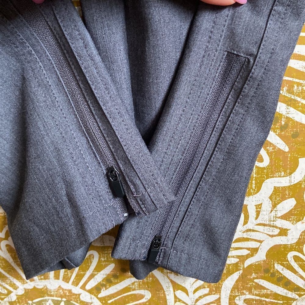 FIGS Technical Collection Kanye Moto Scrub Pants Limited Edition Graphite Gray S - Picture 8 of 12